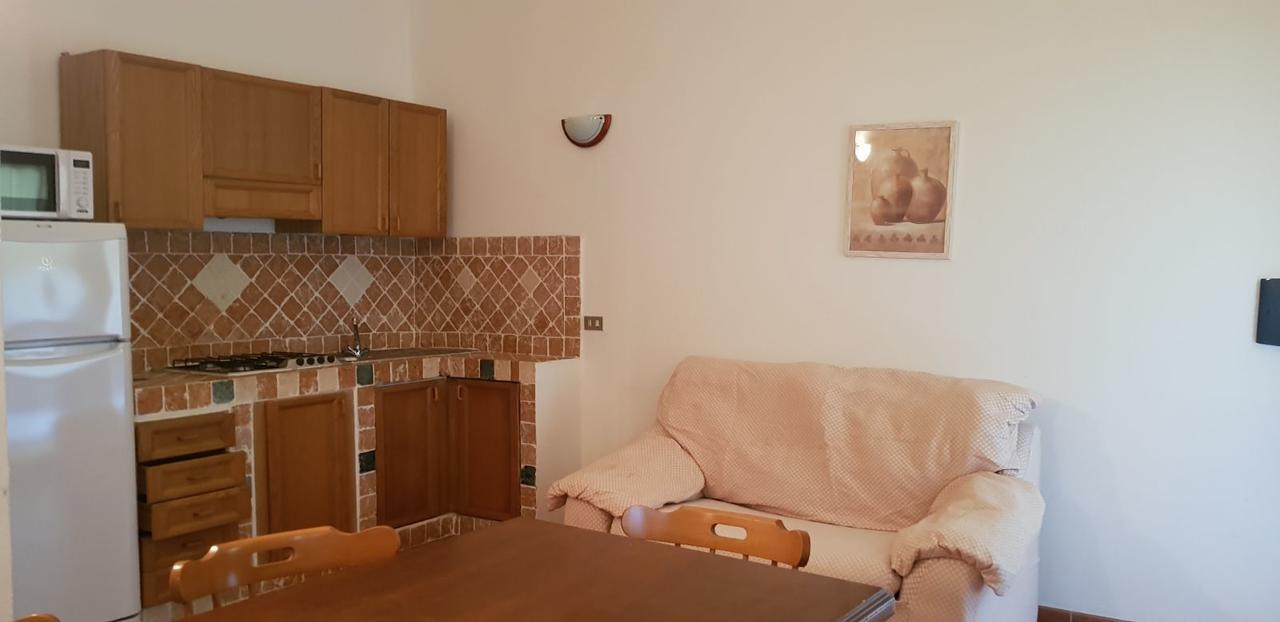 גולפו אראנצ'י Residence Spiaggia Bianca מראה חיצוני תמונה